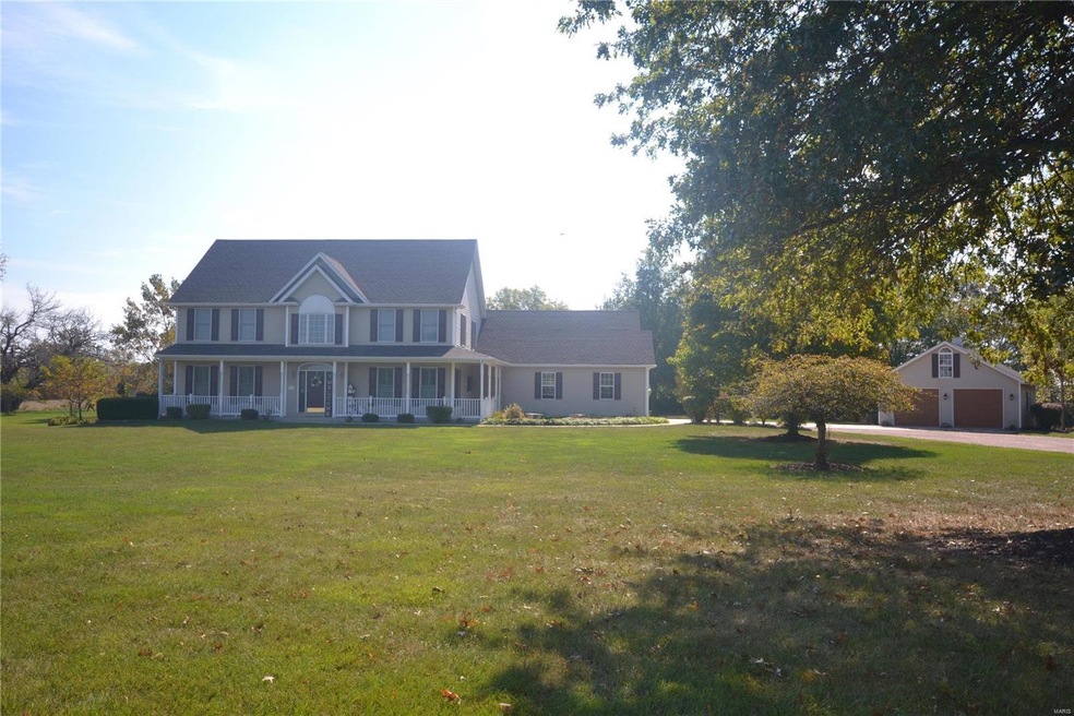 809 Saxony Ln, Freeburg, IL 62243 - photo 1