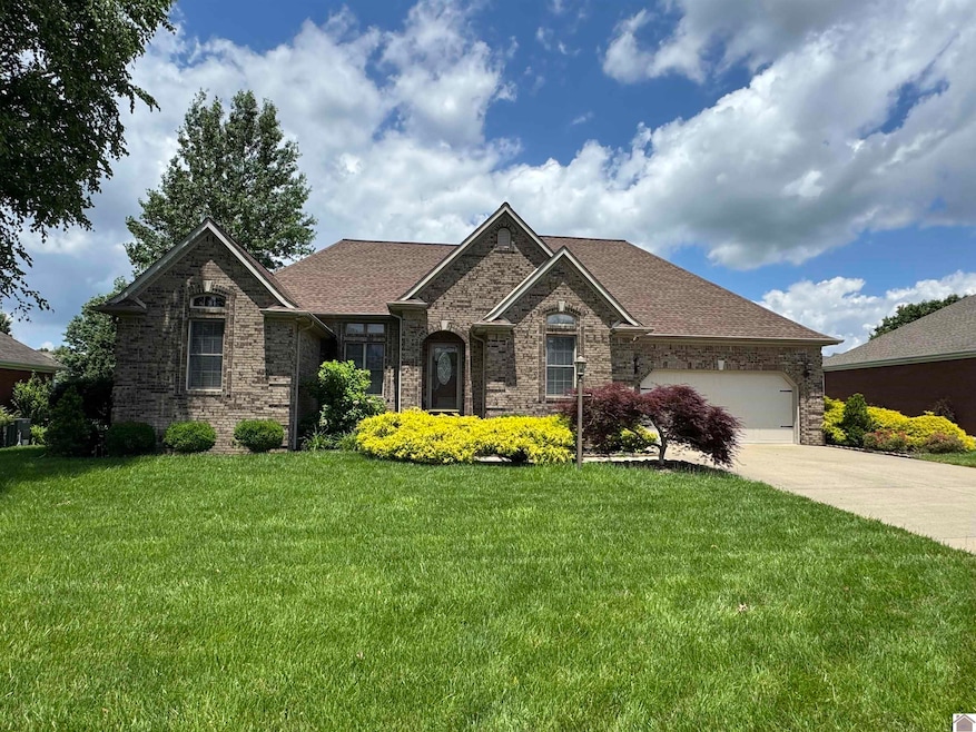 Under Contract $399,000