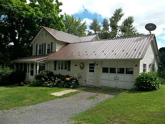 Exterior Front Welcome to 1996 Guyanoga Rd!