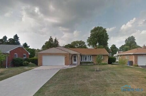 2843 107th St, Toledo, OH 43611 - photo 1