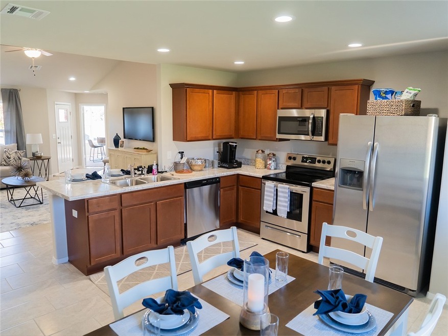 3301 E Kenwood St, Siloam Springs, AR 72761 - photo 1