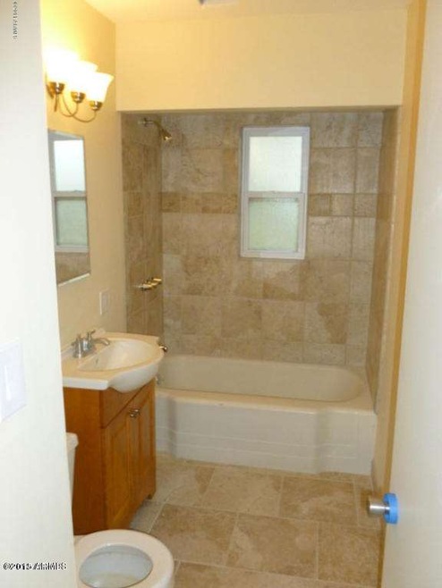 38th_Bathroom