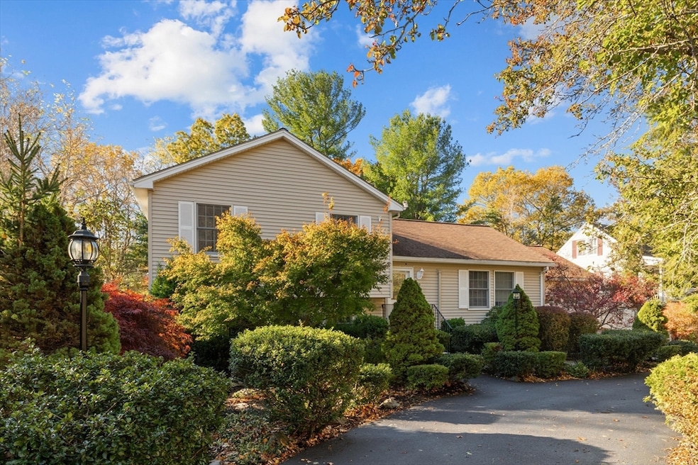 20 Clark St, Salem, MA 01970 - photo 1