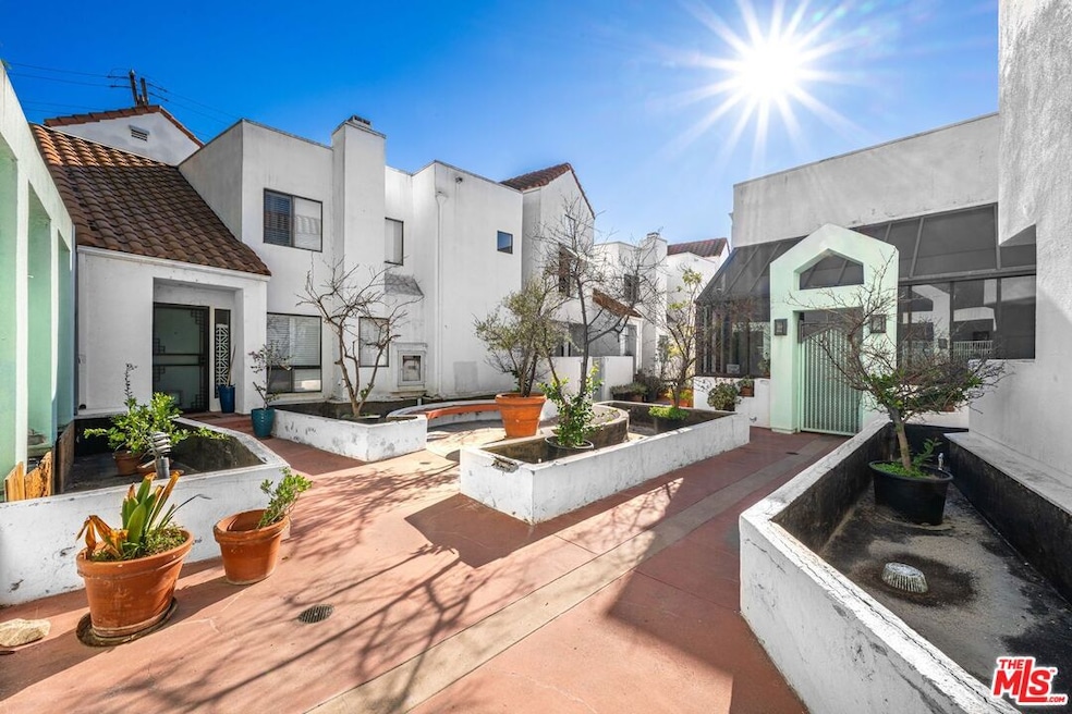 For Sale $649,900 • Co-Listing Agent