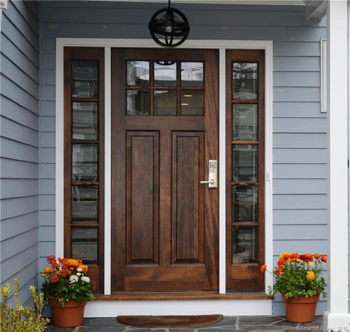 68 Relihan Rd, Darien, CT 06820 - photo 1