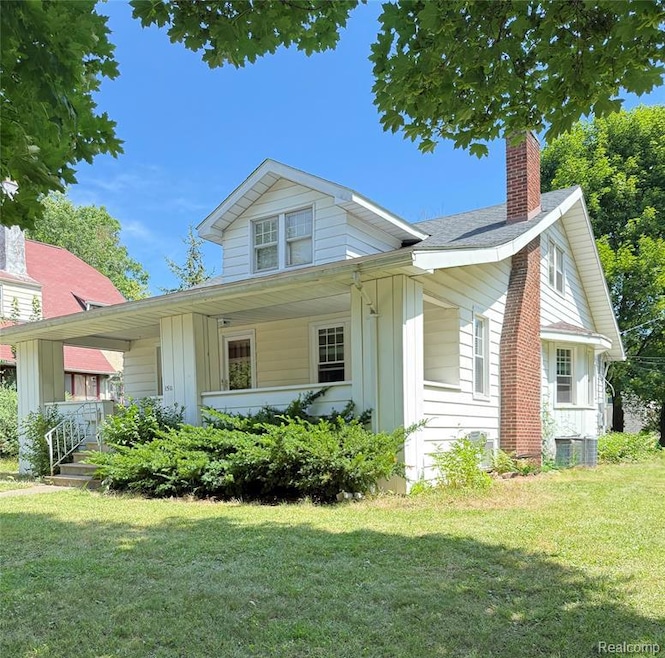 Under Contract $80,000 • Co-Listing Agent