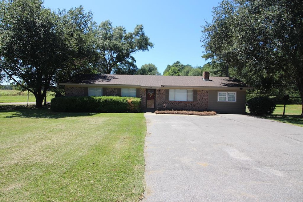 4948 Mississippi 15, Laurel, MS 39443 - photo 1