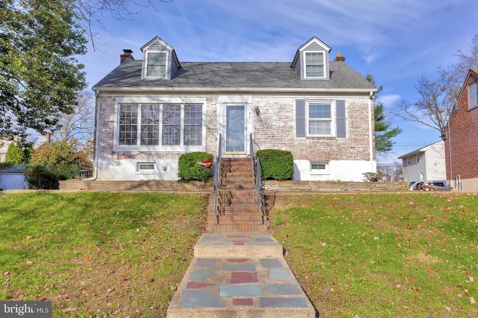 917 Lakeshore Dr, Haddon Township, NJ 08108 - photo 1