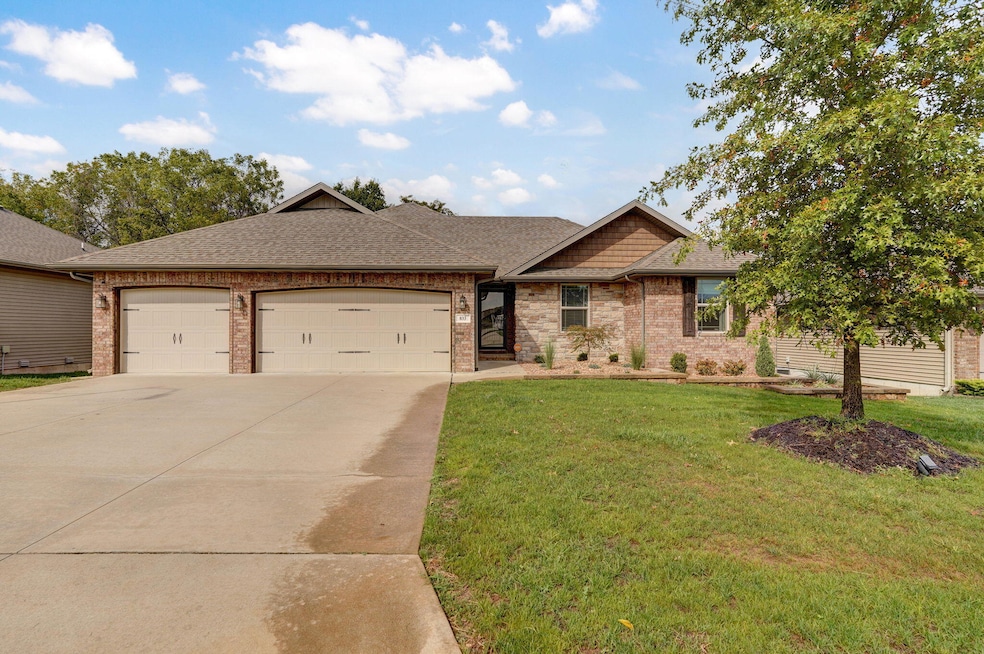 833 E Grouse Rd, Nixa, MO 65714 - photo 1