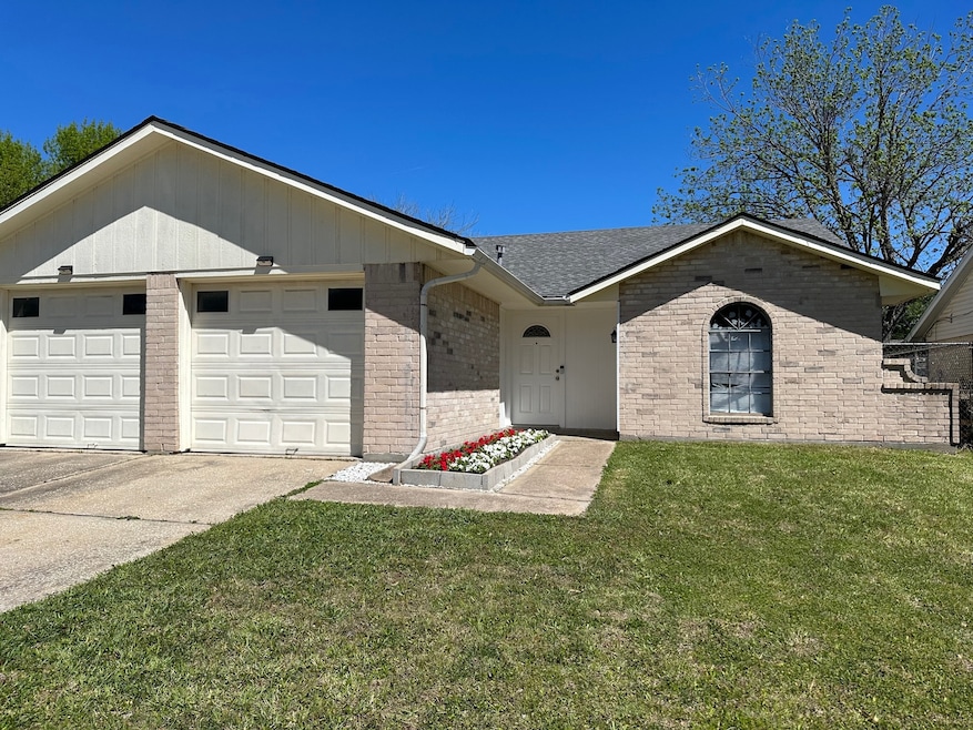 7906 Mosewood St, Houston, TX 77040 - photo 1