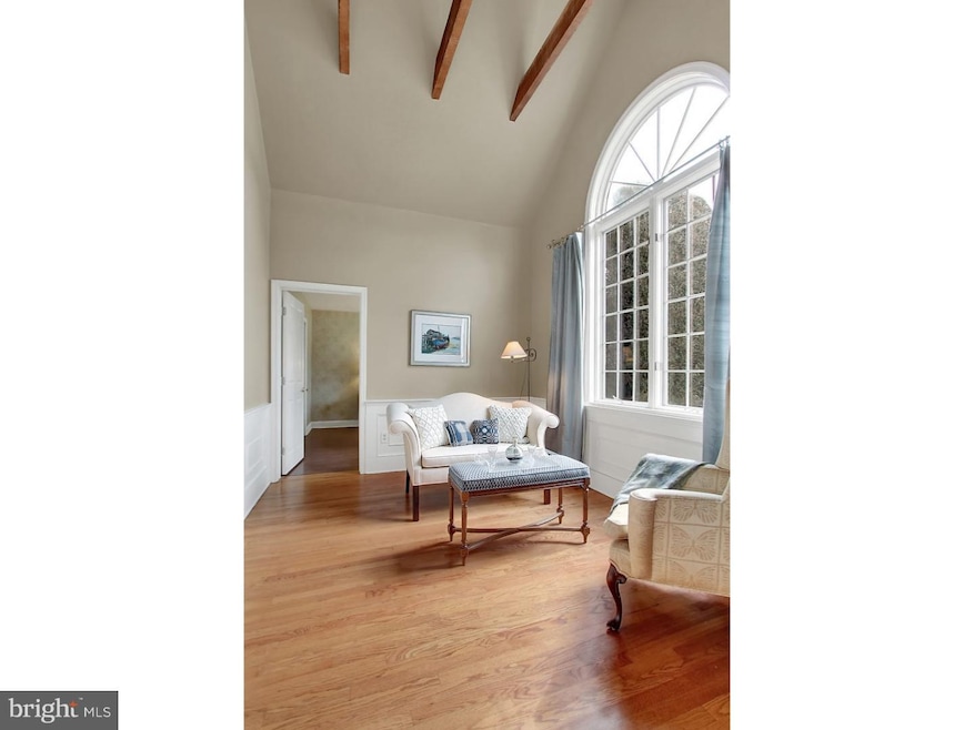 2009 Regency Dr, Reading, PA 19610 - photo 1