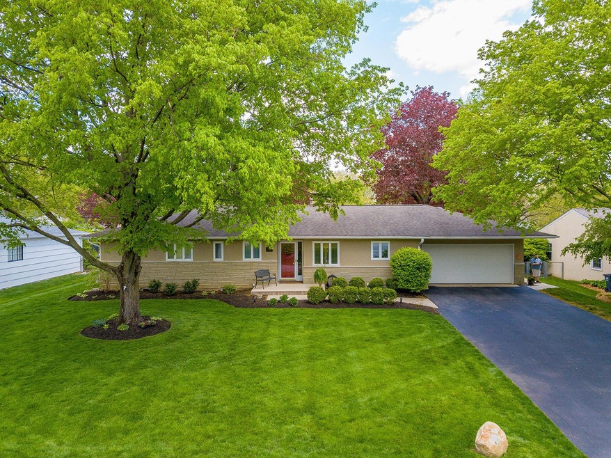 3878 Chiselhurst Place