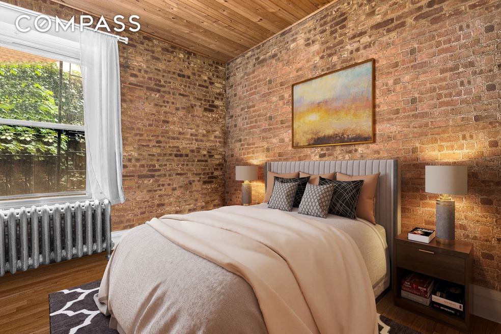 261 W 22nd St unit 5, New York, NY 10011 - photo 1