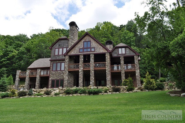 493 the Glens Blvd, Banner Elk, NC 28604 - photo 1