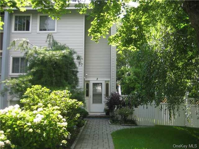 5 Carol Ct, Pomona, NY 10970 - photo 1