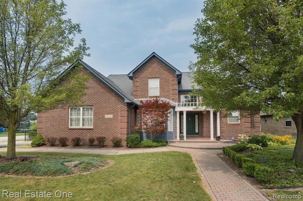 36581 N Pointe MLS-W052.jpg