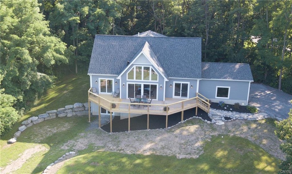 Welcome to 6316 E. Lake Road!