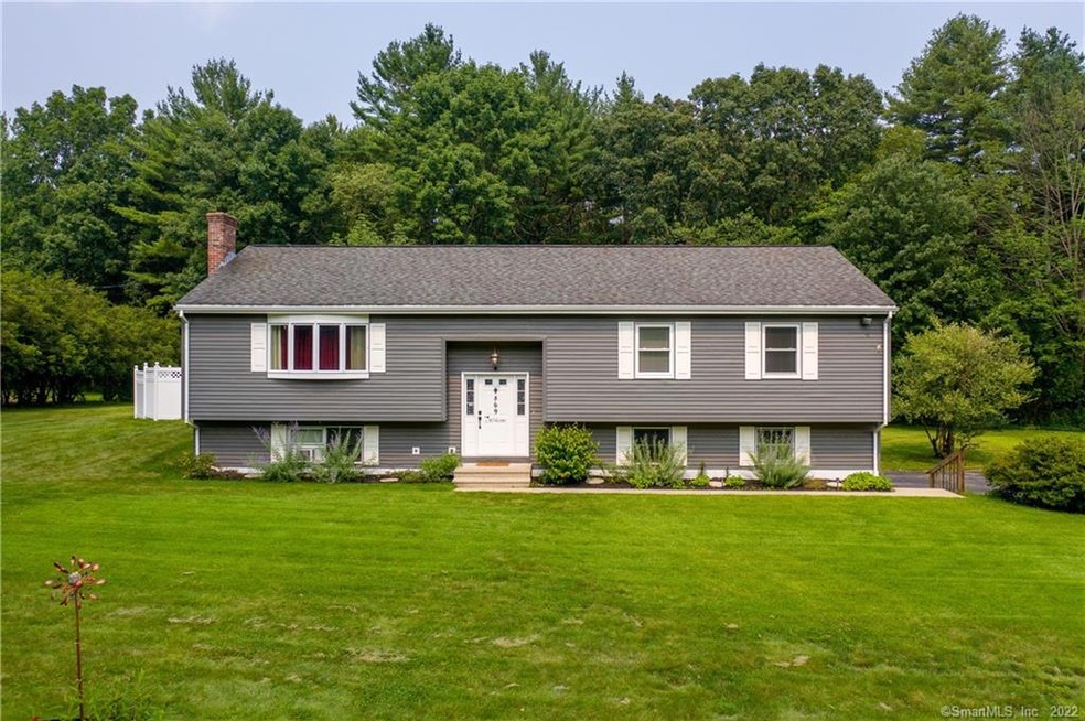 869 Route 198, Woodstock, CT 06281 - photo 1