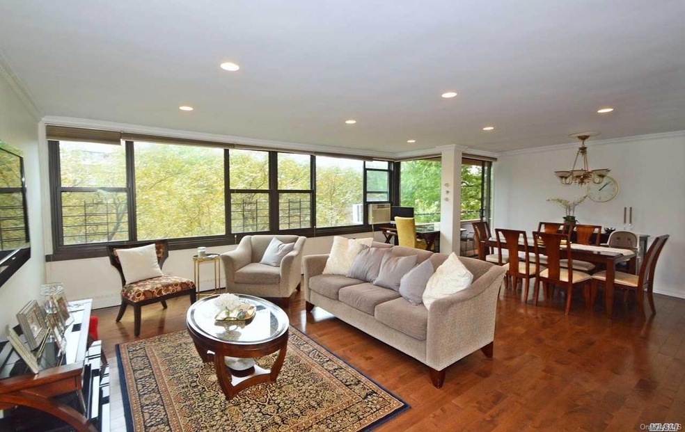 920 166th St unit 5D, Whitestone, NY 11357 - photo 1