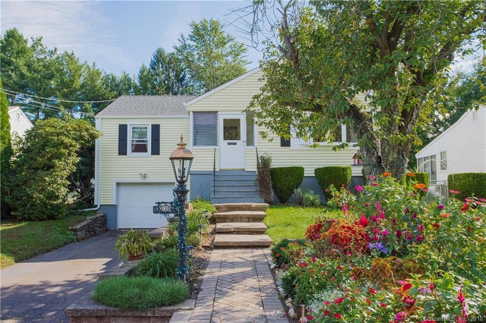 338 Trout Brook Dr, West Hartford, CT 06110 - photo 1