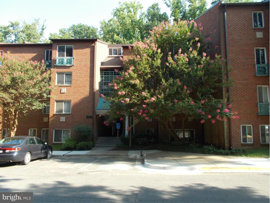 11835 Shire Ct unit 31D, Reston, VA 20191 - photo 1
