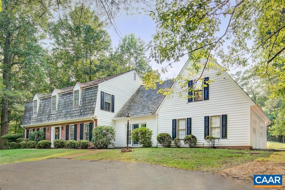 1570 Old Oaks Dr, Charlottesville, VA 22901 - photo 1