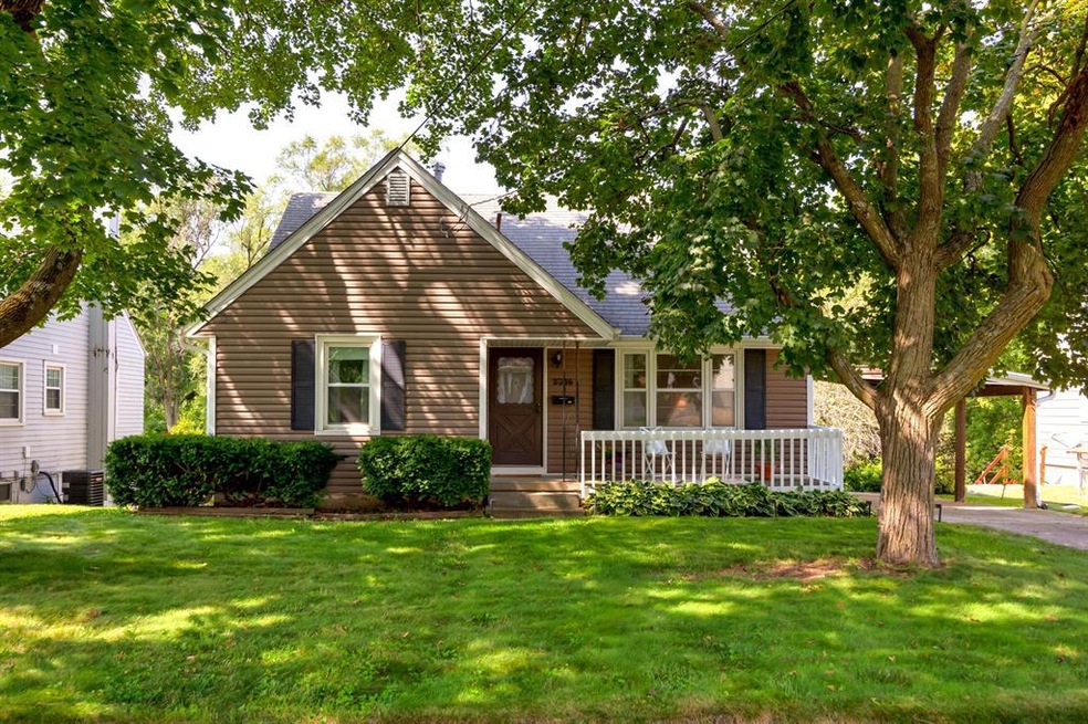 3506 62nd St, Des Moines, IA 50322 - photo 1