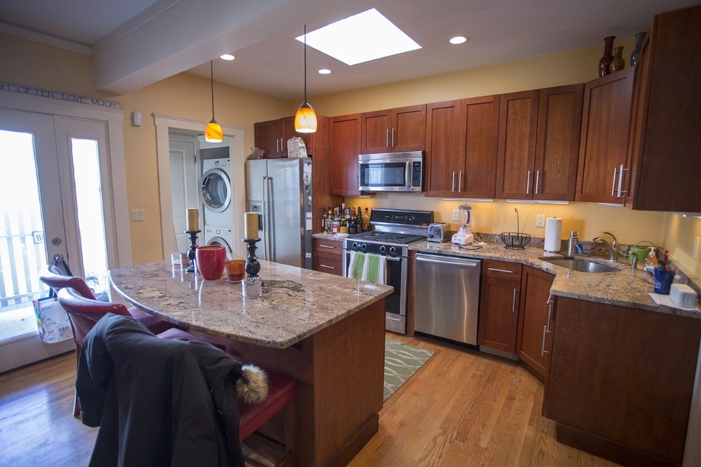 638 E 8th St unit 2nd Floor, Boston, MA 02127 - photo 1