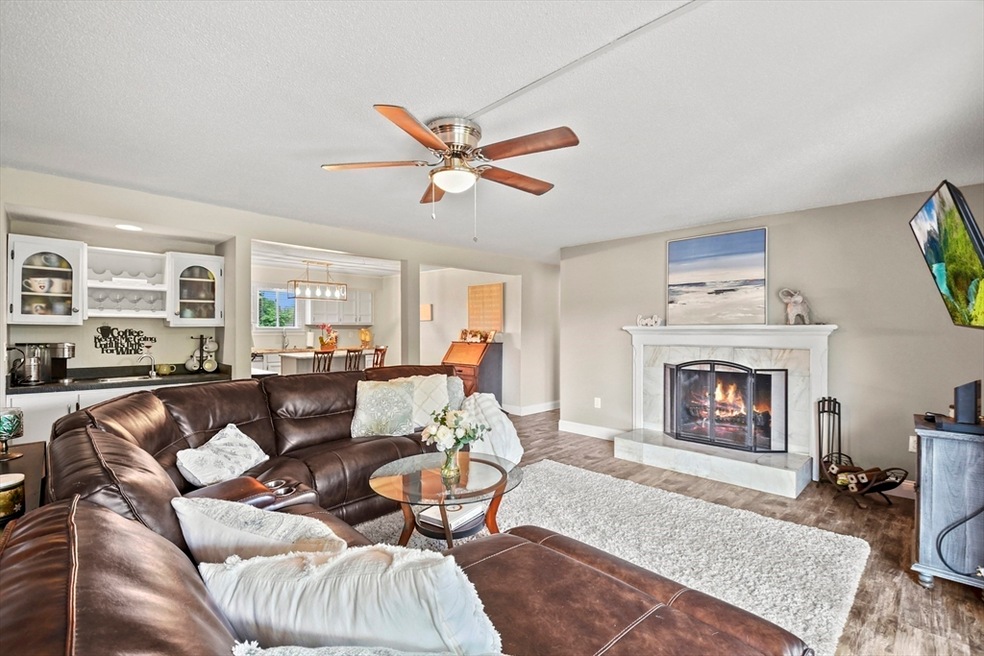 10 Beekman Place, Agawam, MA 01001 - photo 1