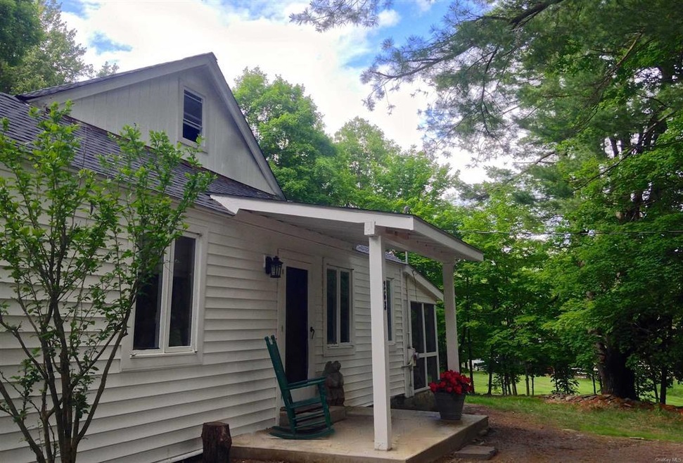 263 Round Lake Rd unit 2, Rhinebeck, NY 12572 - photo 1