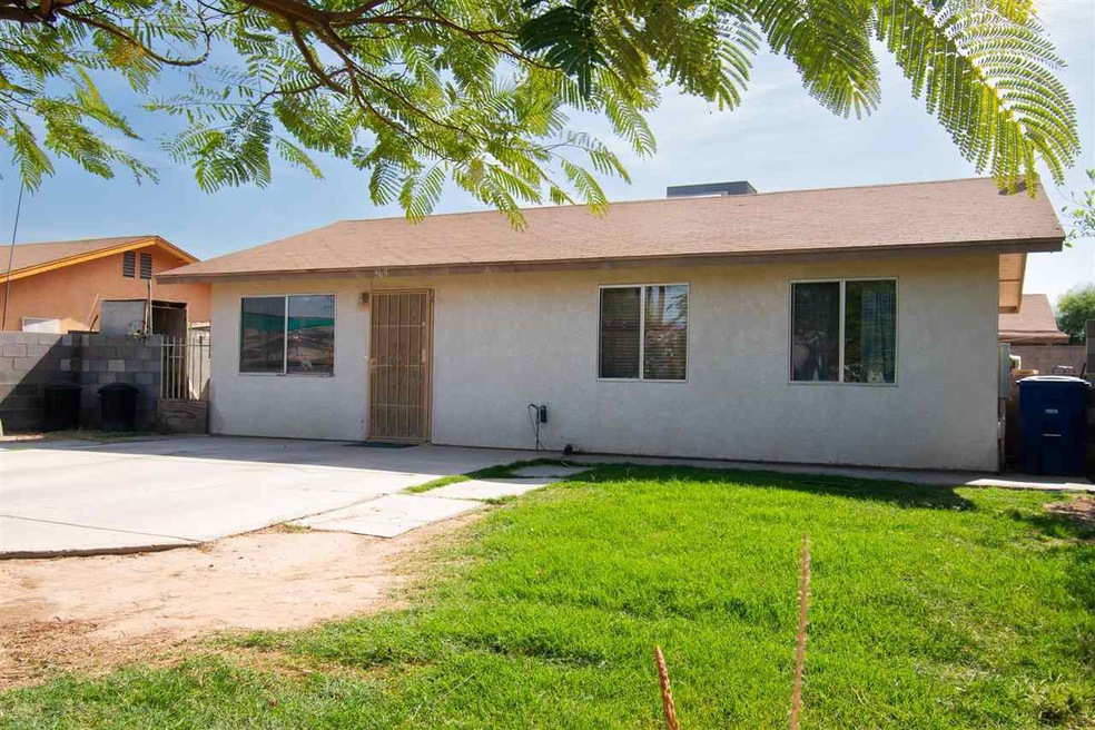 365 S 28th Ave, Yuma, AZ 85364 - photo 1