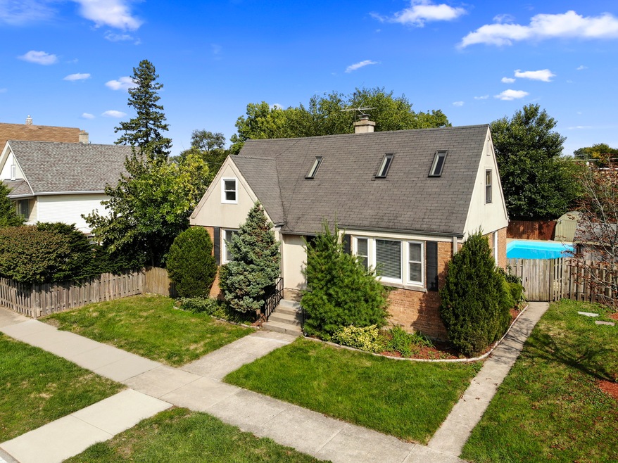 1969 Pine St, Des Plaines, IL 60018 - photo 1