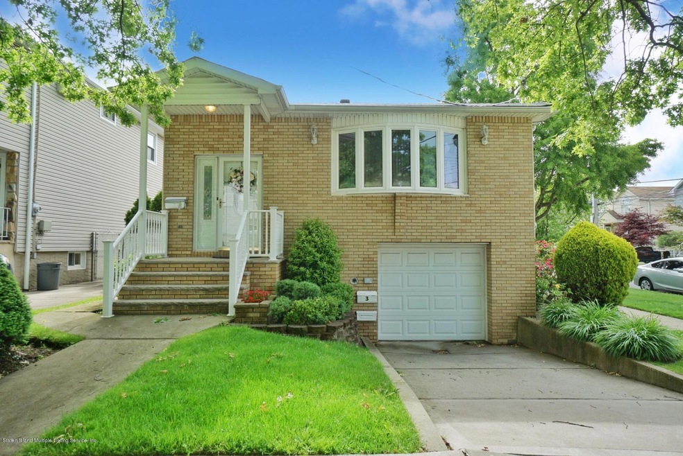 3 Echo Place, Staten Island, NY 10314 - photo 1