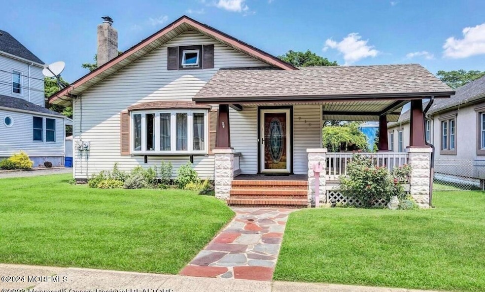 Pending $529,000 • Co-Listing Agent