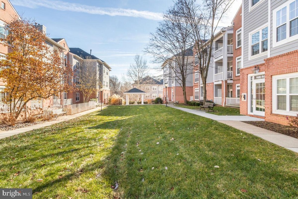 9416 Groffs Mill Dr, Owings Mills, MD 21117 - photo 1