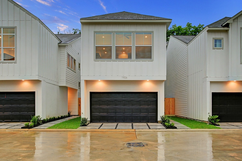 2313 Warhol Way, Houston, TX 77091 - photo 1