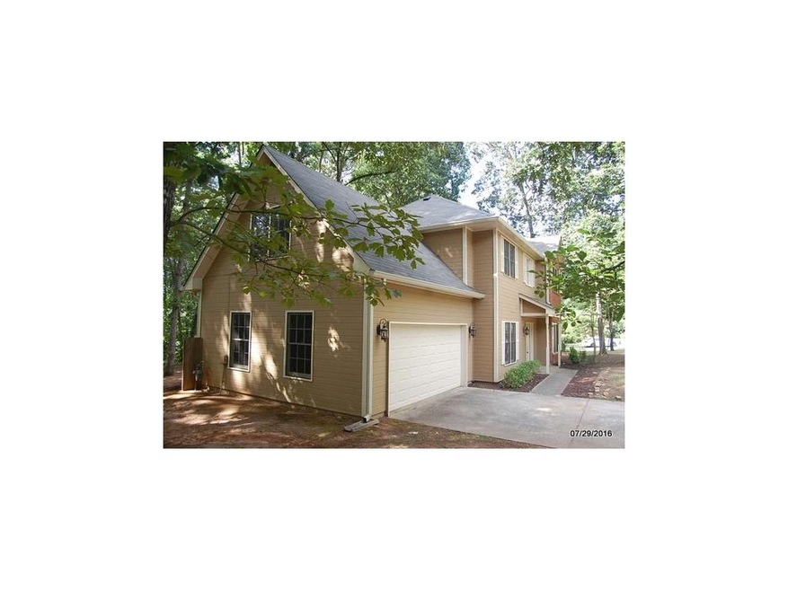 360 Falcon Creek Dr, Suwanee, GA 30024 - photo 1