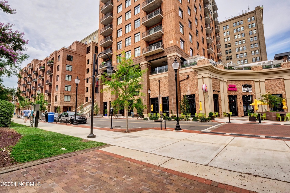 Exterior View of River Place