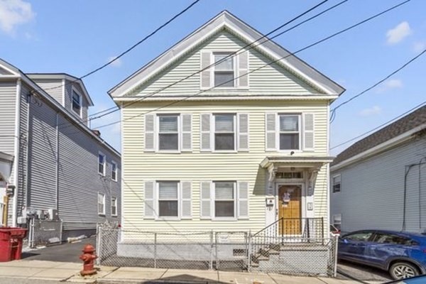 30 Abbott St, Lowell, MA 01852 | MLS# 73094106