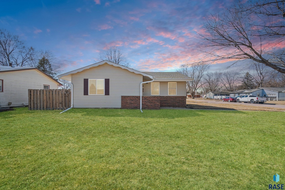 Sold $279,000