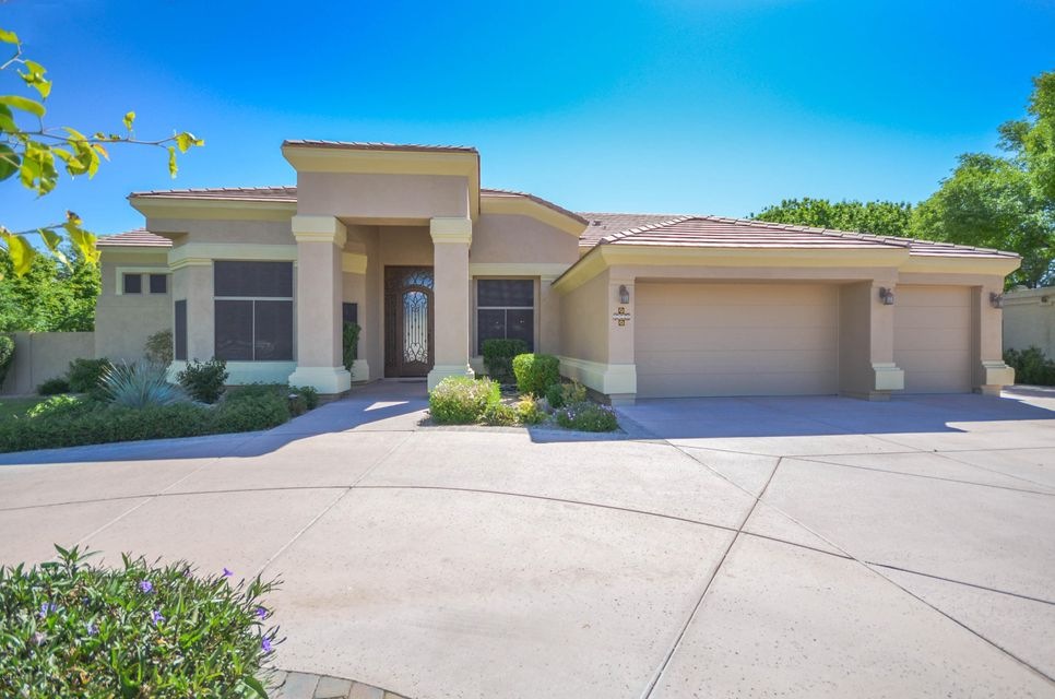 8839 S Juniper St, Tempe, AZ 85284 - photo 1