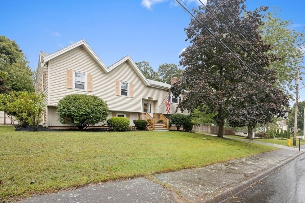 Sold $690,000 • Co-Listing Agent