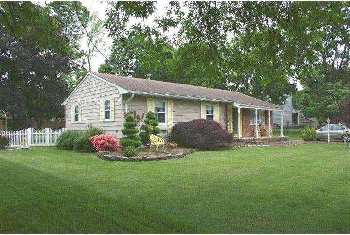 1 Johnson Dr, Allentown, NJ 08501 - photo 1