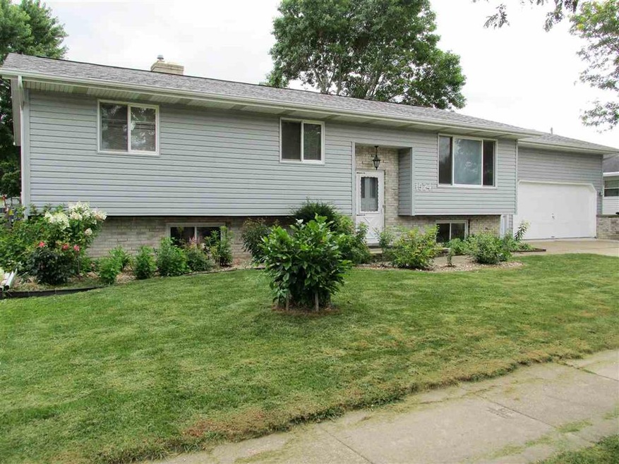 1524 N Edgewood Ave, Appleton, WI 54914 - photo 1