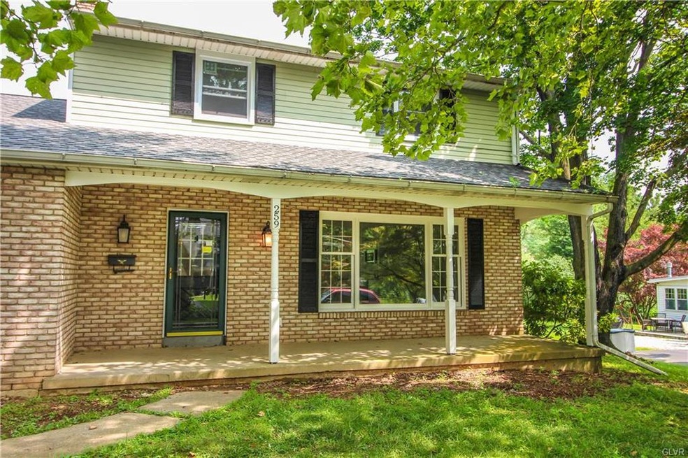 259 Blenheim Dr, Easton, PA 18045 - photo 1