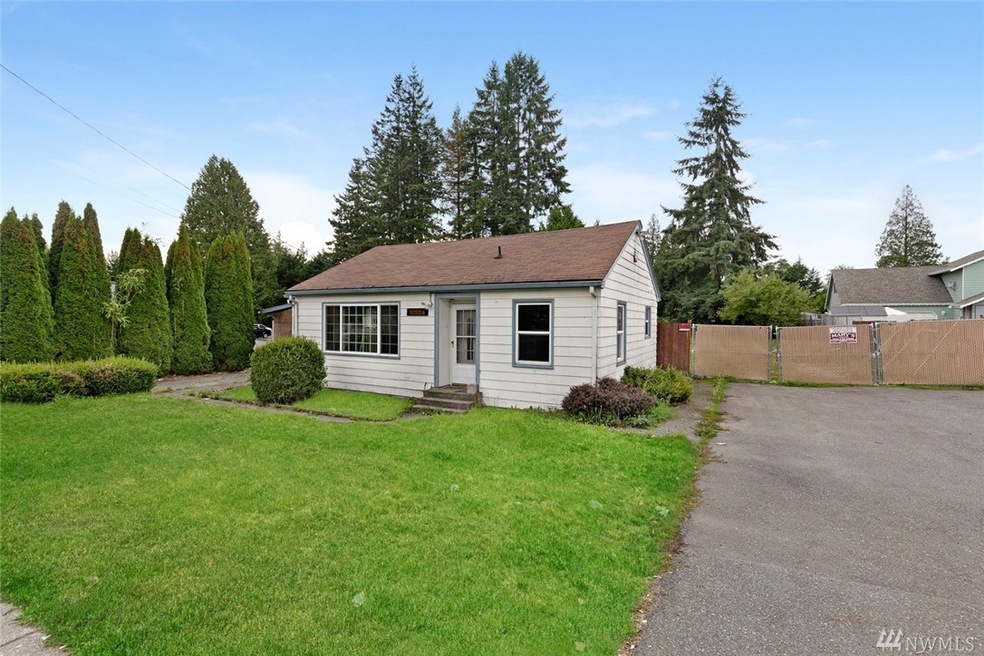 10924 4th Ave W, Everett, WA 98204 - photo 1