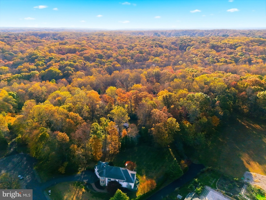 10747 Riverscape Run, Great Falls, VA 22066 - photo 1