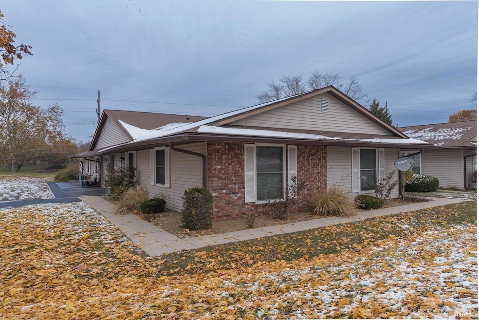 For Sale $230,000 • Co-Listing Agent