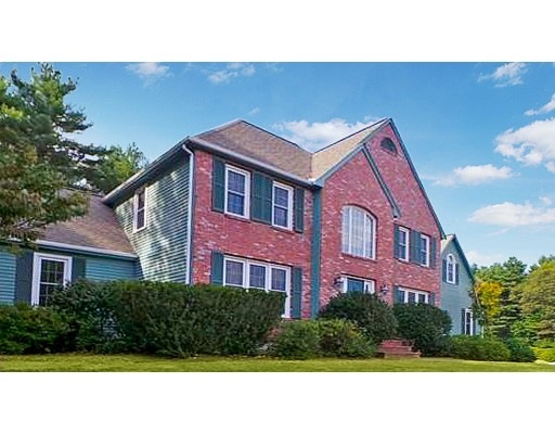 2 Farwell St, Foxboro, MA 02035 - photo 1