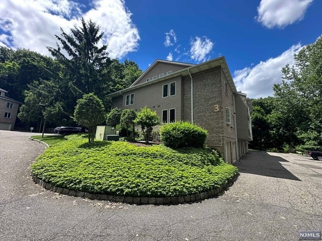 3 Parkside Terrace, Woodland Park, NJ 07424 - photo 1